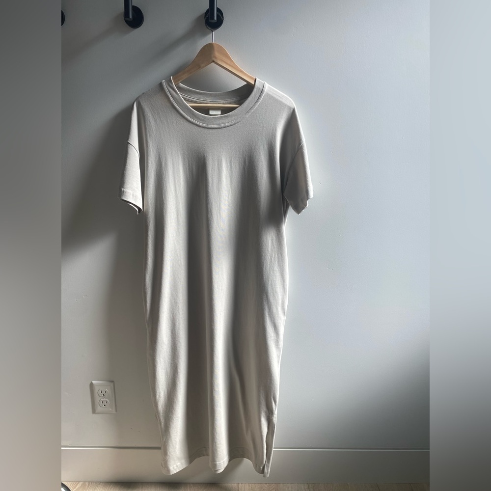 H and M 100% cotton shirt dress long, size XS. 012.